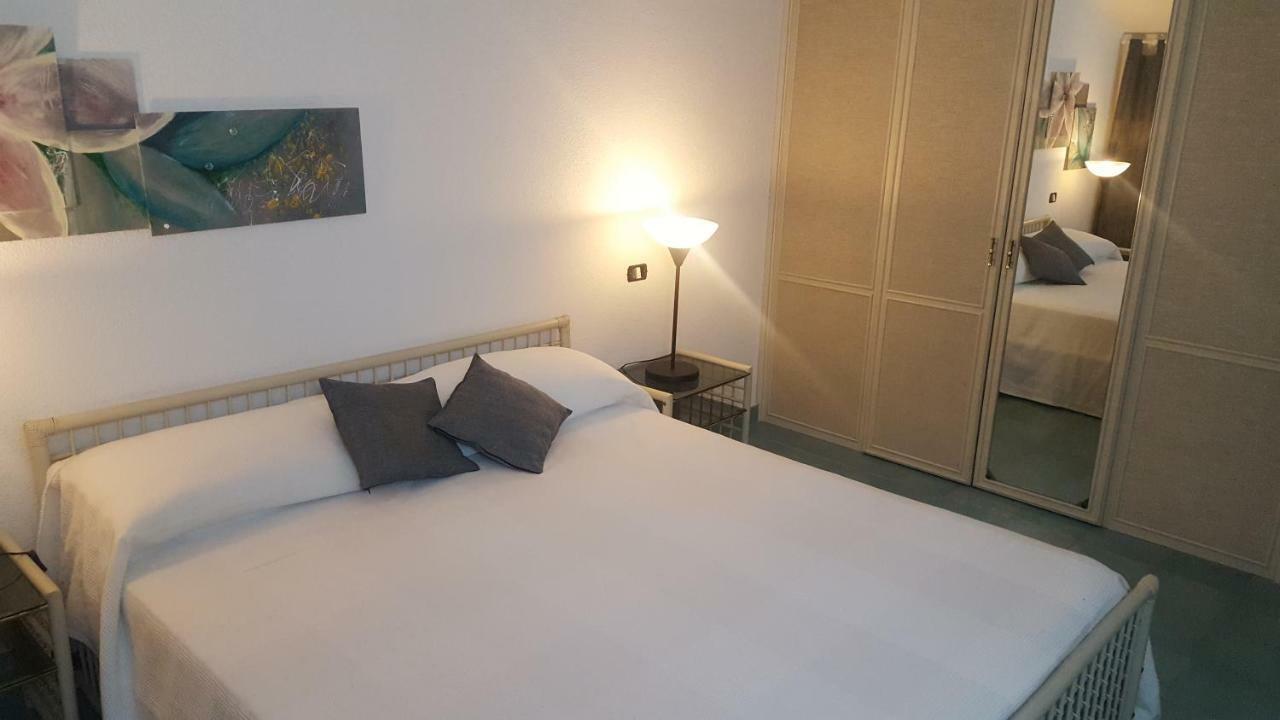 Inn Mansarda ฟรานกาวิลลา ดิ ซิชิเลีย ภายนอก รูปภาพ